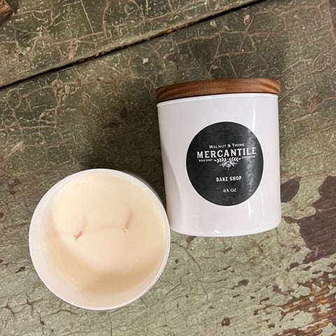 Walnut + Twine Very Berry Lemonade Candle