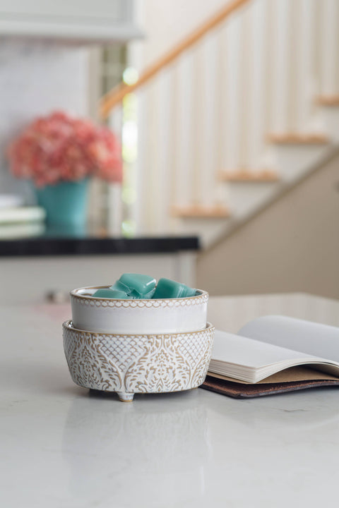 Vintage Style White Candle or Wax Warmer